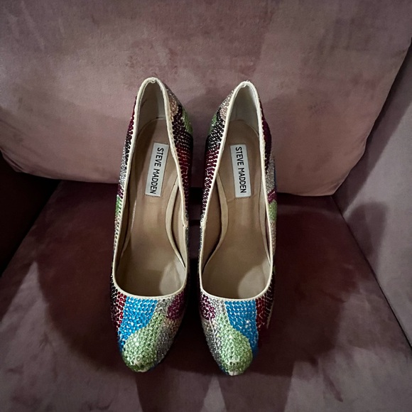Steve Madden Dyvinal Camouflage Rhinestone Heels Sz 7 - Picture 2 of 12